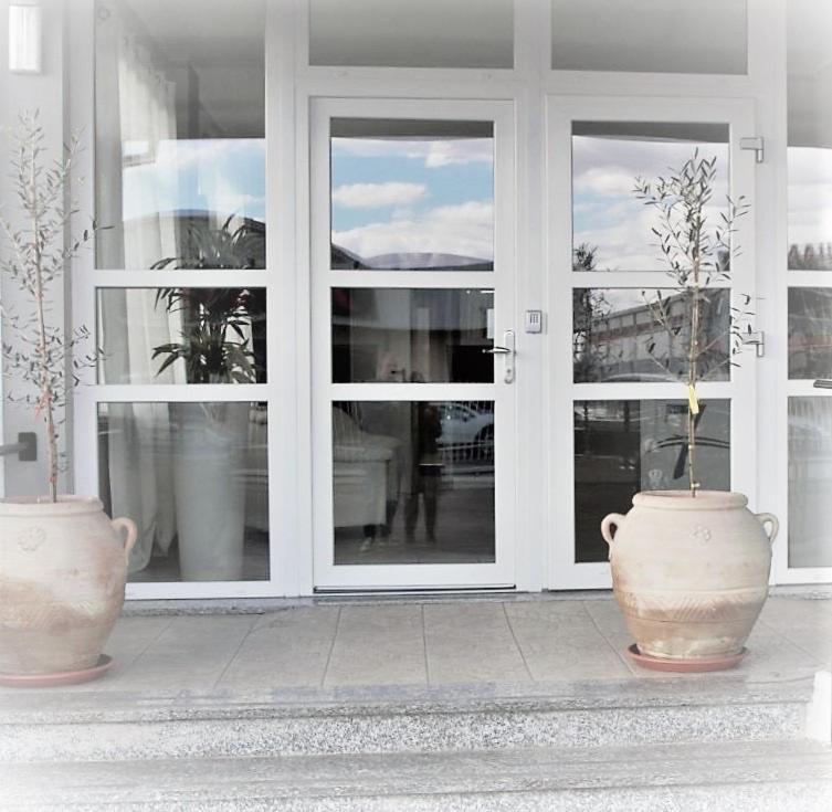 7 Lakes Aparthotel Burolo Екстер'єр фото