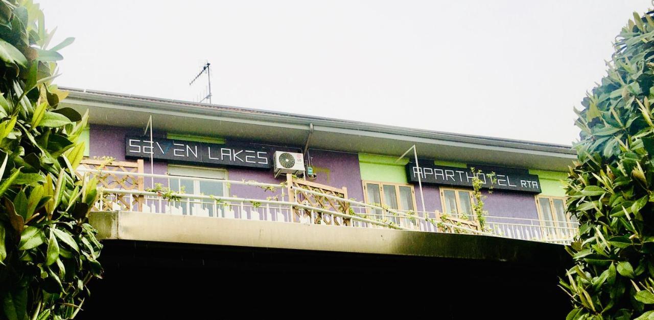 7 Lakes Aparthotel Burolo Екстер'єр фото
